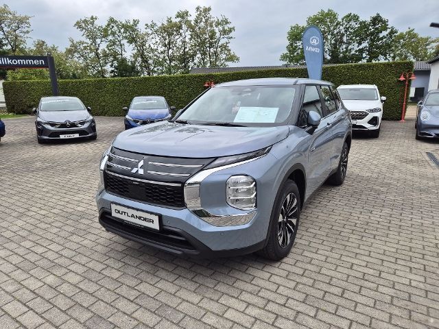Mondsteingrau Neu 2025 Mitsubishi Outlander P-HEV Basis SUV | 45.990 € (Superpreis) - Bild 1/4