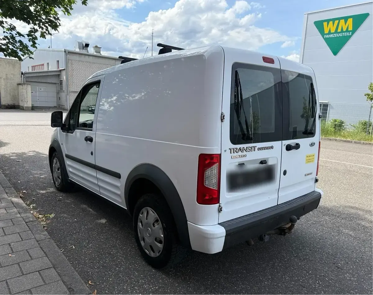 Gebraucht Ford Transit Connect 110 PS (80 kW) 2013 Weiß Van / Kleinbus