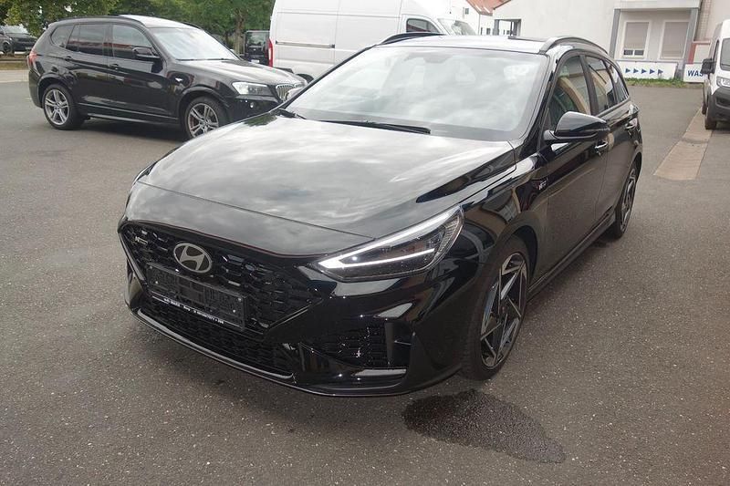 Schwarz Neu 2025 Hyundai i30 N Line Limousine | 26.300 € (Guter Preis) - Bild 1/4