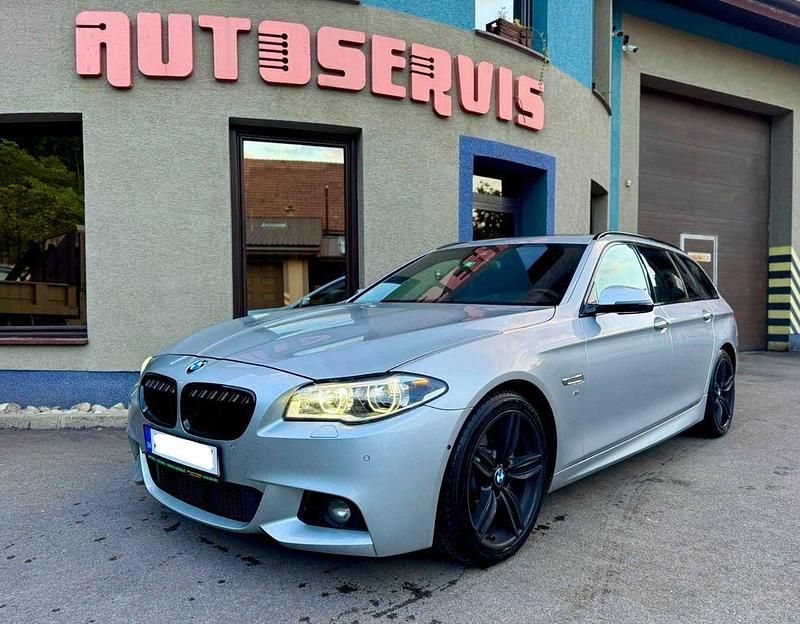 Silber Gebraucht 2017 BMW 520 Luxury Line Kombi | 15.000 € (Superpreis) - Bild 1/4