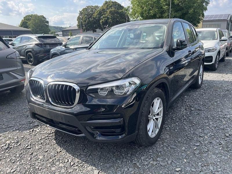 Schwarz Gebraucht 2020 BMW X3 Advantage SUV | 27.400 € (Superpreis) - Bild 1/4