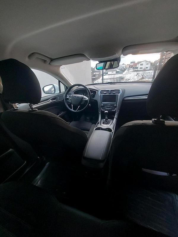 Gebraucht Ford Mondeo 150 PS (110 kW) 2020 Weiß Kombi