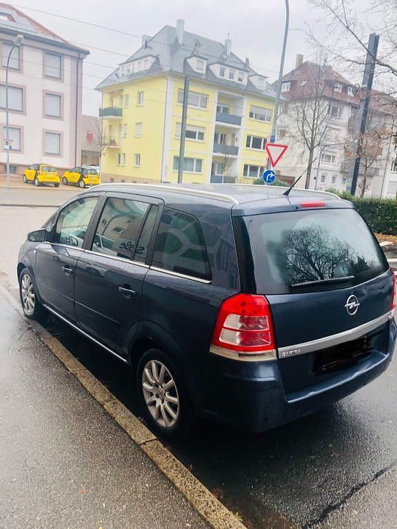 Gebraucht Opel Zafira 140 PS (102 kW) 2008 Blau Van / Kleinbus