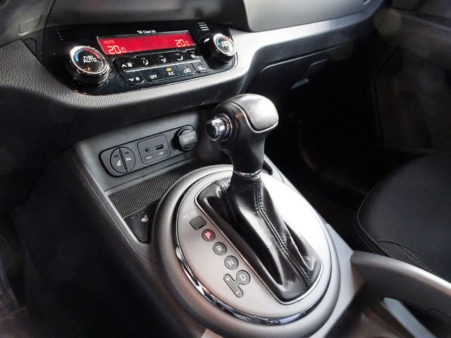 Gebraucht Kia Sportage Spirit 166 PS (122 kW) 2014 Bronze SUV