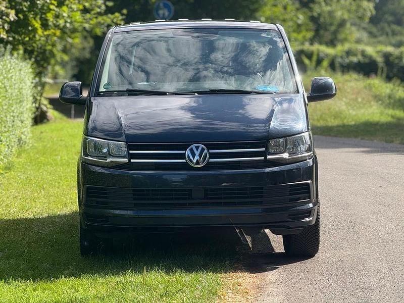 Blau Gebraucht 2016 VW T6 Highline Van | 31.900 € (Guter Preis) - Bild 1/4