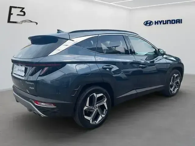Gebraucht Hyundai Tucson Trend 265 PS (194 kW) 2024 Blau SUV