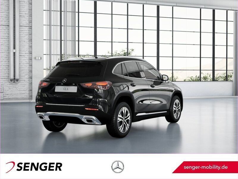 Gebraucht Mercedes GLA250 Progressive 163 PS (119 kW) 2024 Othercolor SUV