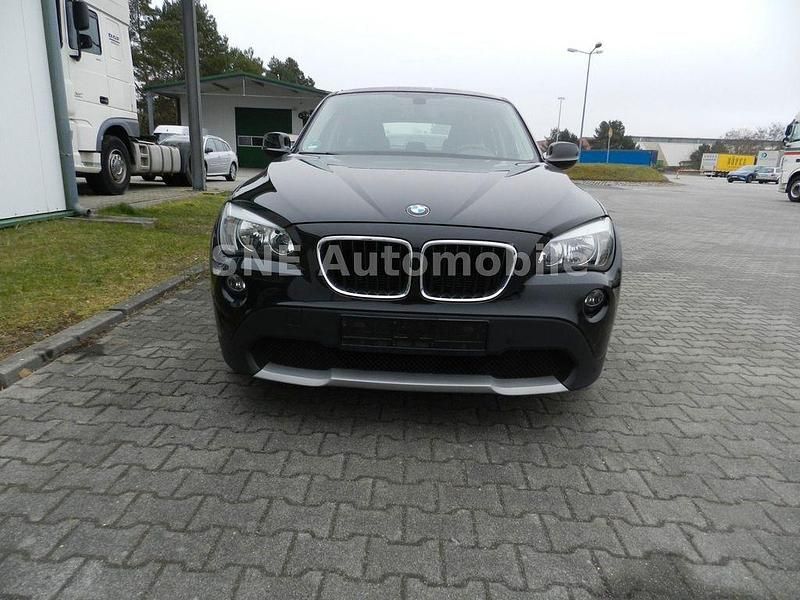 Gebraucht BMW X1 177 PS (130 kW) 2011 Schwarz SUV