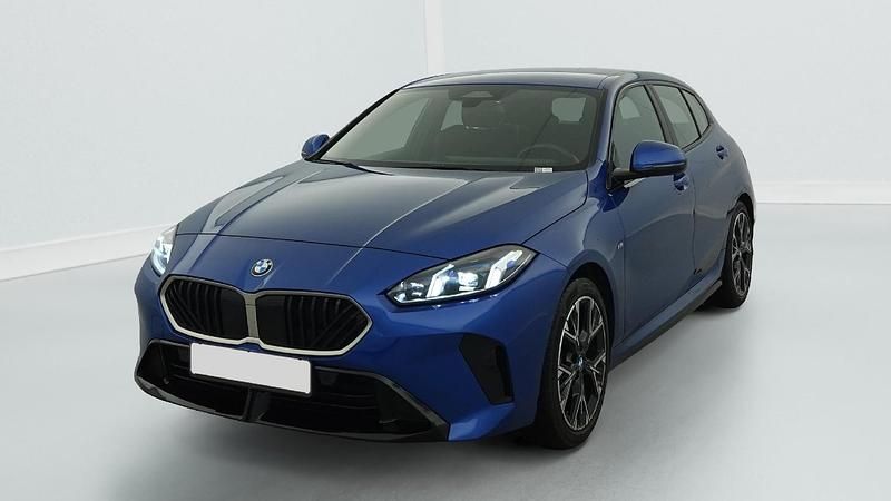 Gebraucht BMW 120 M Sport 163 PS (119 kW) 2025 Portimao blau metallic Kleinwagen