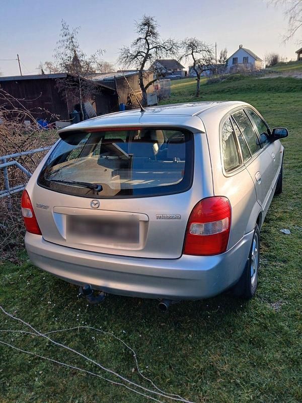 Gebraucht Mazda 323F Sporty 98 PS (72 kW) 2001 Silber Kombi
