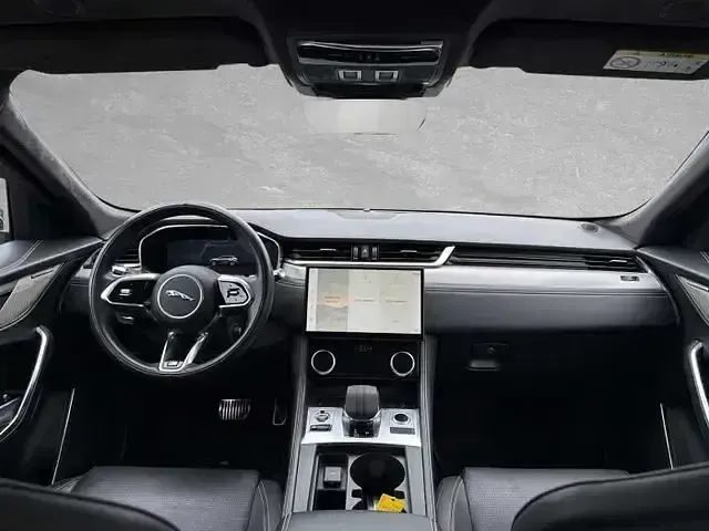 Gebraucht Jaguar F-Pace R-Dynamic 304 PS (223 kW) 2022 Grau SUV