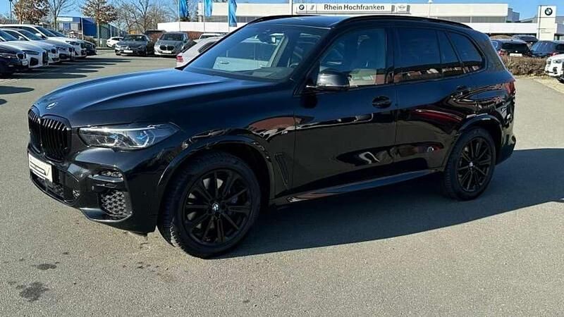 Gebraucht BMW X5 M 530 PS (389 kW) 2022 Black sapphire metallic SUV