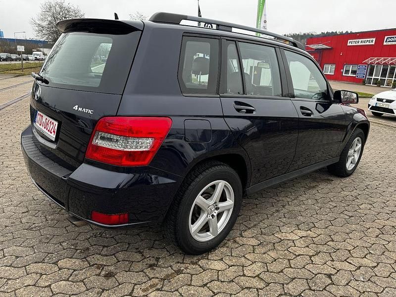 Gebraucht Mercedes GLK220 170 PS (125 kW) 2010 Blau SUV