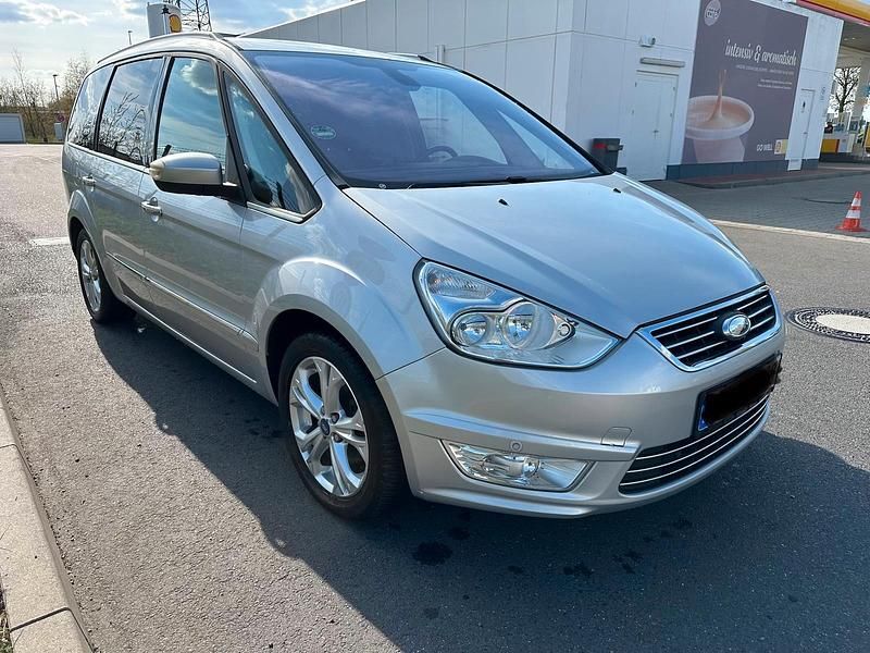 Second-hand Ford Galaxy 200 CP (147 kW) 2011 Argintiu Monovolum