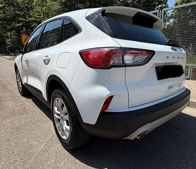 Gebraucht Ford Kuga Cool & Connect 120 PS (88 kW) 2020 Weiß SUV