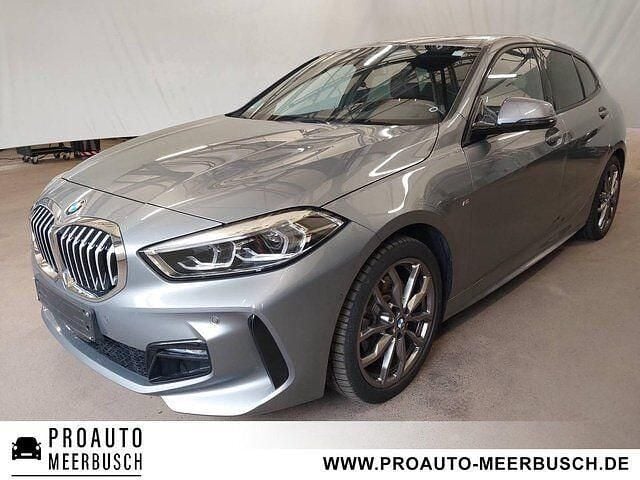 Skyscraper grau Gebraucht 2023 BMW 120 M Sport Kleinwagen | 29.999 € (Fairer Preis) - Bild 1/4