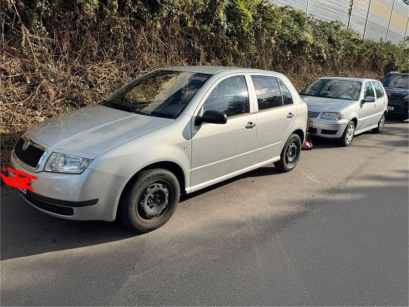 Silber Gebraucht 2004 Skoda Fabia Kombi | 1.500 € (Fairer Preis) - Bild 1/4