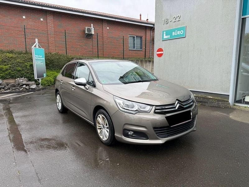 Gebraucht Citroën C4 Touch 110 PS (80 kW) 2015 Grau Limousine