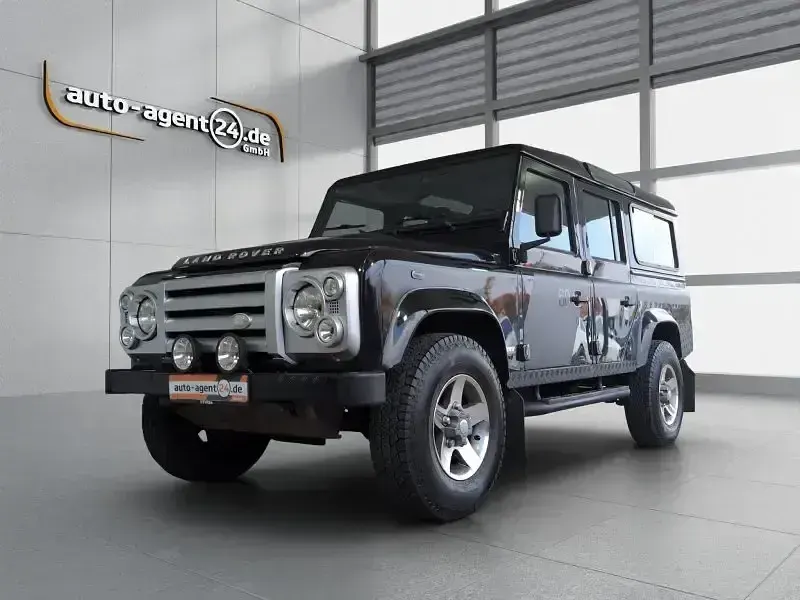 Gebraucht Land Rover Defender 201 PS (147 kW) 2008 Santorini black Kombi