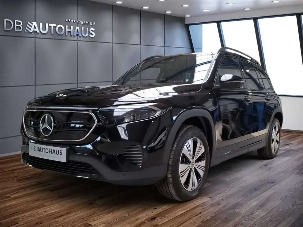 Gebraucht Mercedes EQB300 Advanced Plus 167 kW (228 PS) 2023 SUV