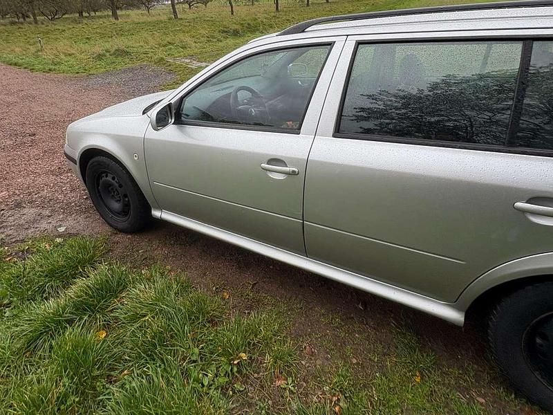Gebraucht Skoda Octavia 102 PS (75 kW) 2007 Silber Kombi