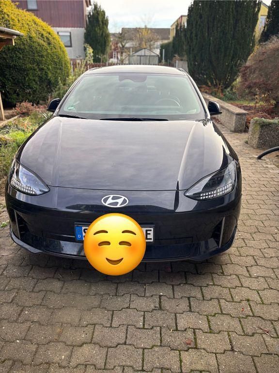 Schwarz Gebraucht 2023 Hyundai Ioniq 6 Limousine | 30.799 € (Guter Preis) - Bild 1/4