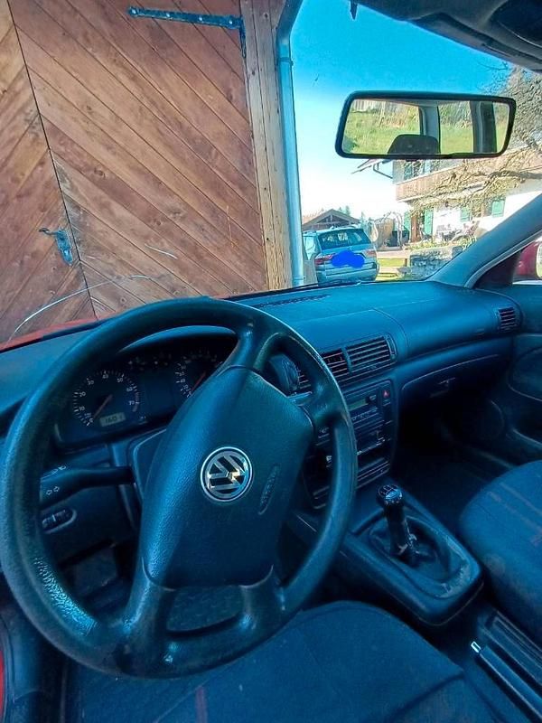 Second-hand VW Passat 100 CP (73 kW) 1998 Break