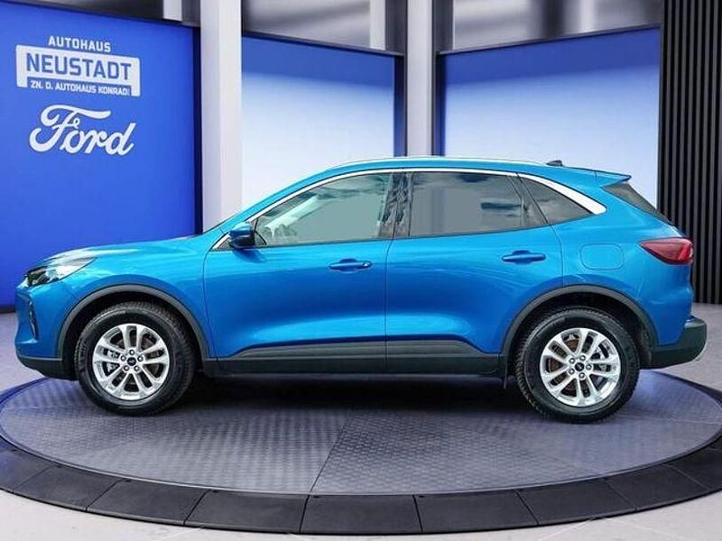 Gebraucht Ford Kuga Titanium 186 PS (136 kW) 2024 Desert island blue metallic SUV