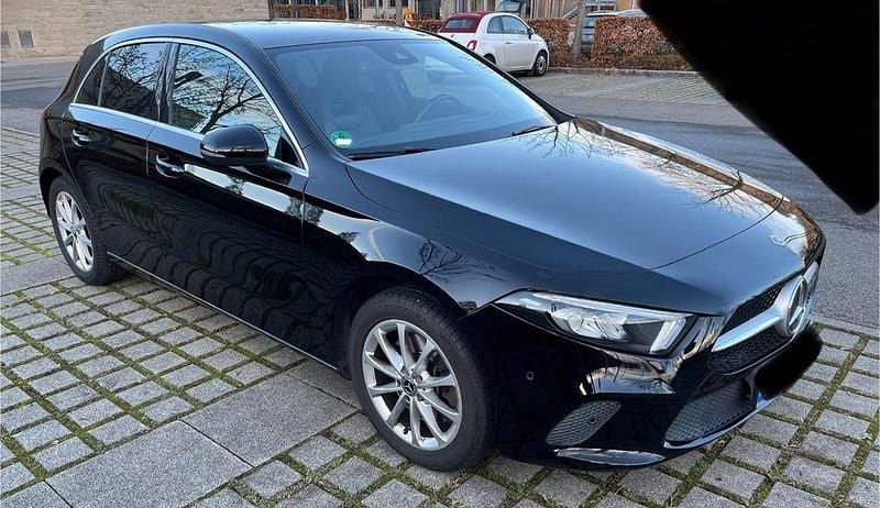 Gebraucht Mercedes A250 224 PS (164 kW) 2018 Schwarz Limousine