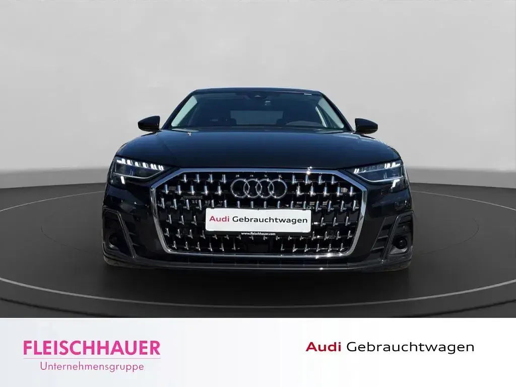 Gebraucht Audi A8 Ambiente 286 PS (210 kW) 2024 Schwarz Limousine