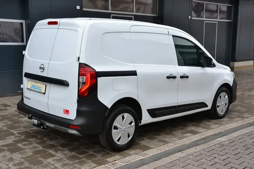 Neu Nissan Townstar Acenta 131 PS (96 kW) 2025 Weiß Van