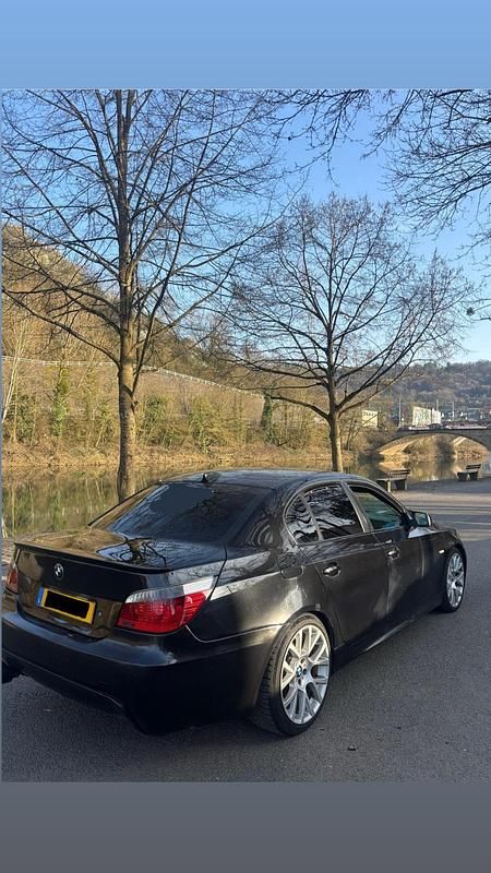 Gebraucht BMW 530 218 PS (160 kW) 2005 Schwarz Limousine