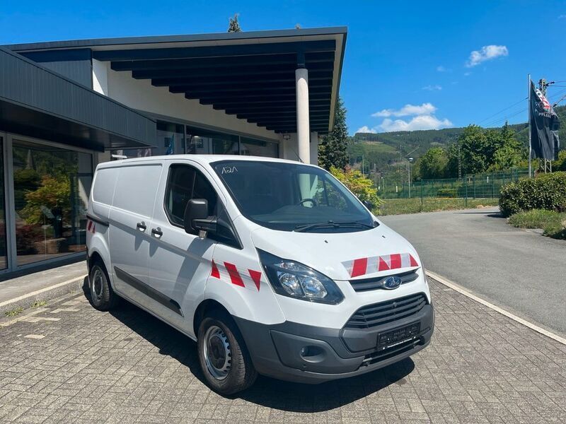 Gebraucht Ford Transit Custom 105 PS (77 kW) 2016 Weiß Van / Kleinbus