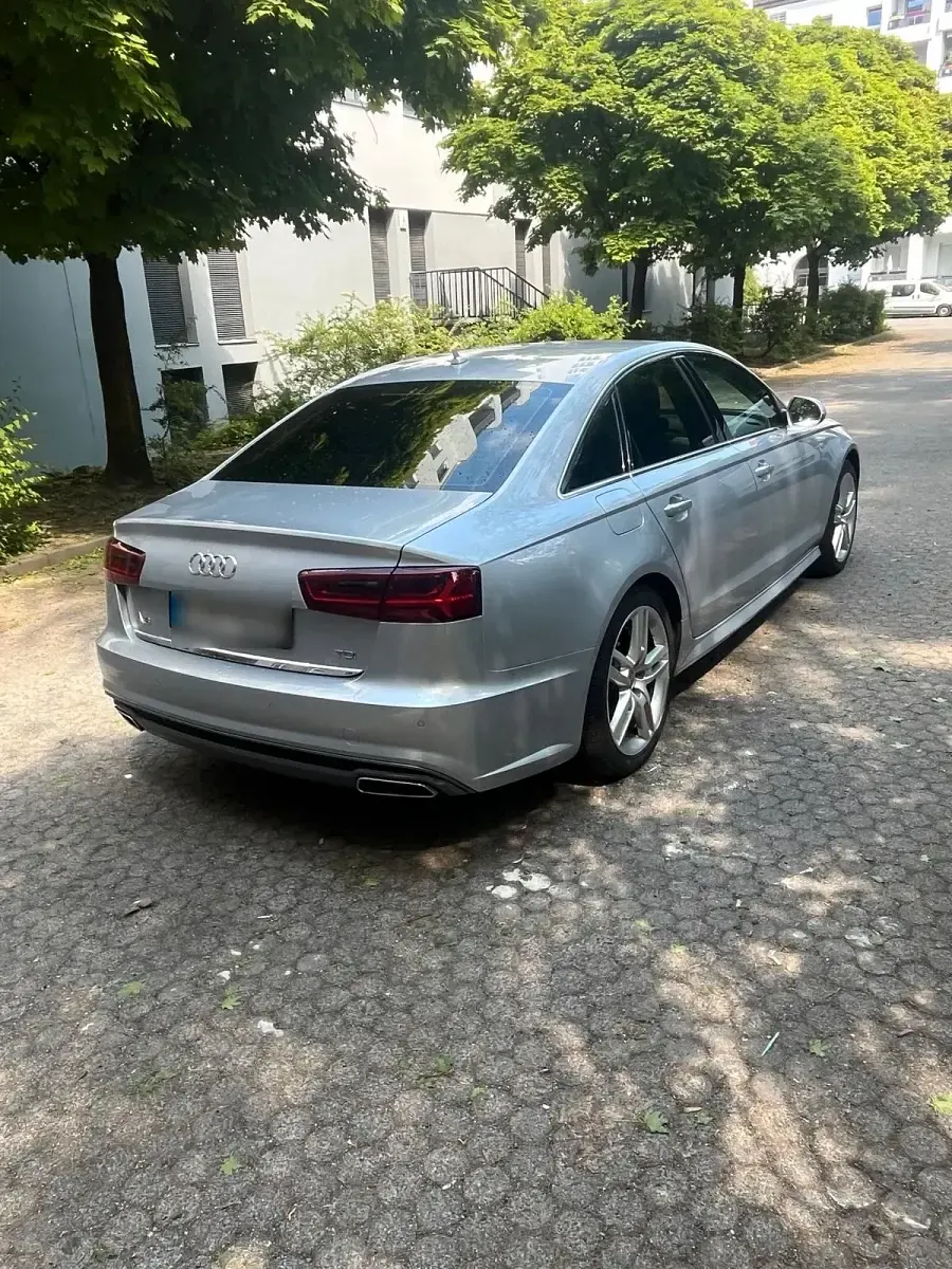 Gebraucht Audi A6 218 PS (160 kW) 2016 Grau Limousine