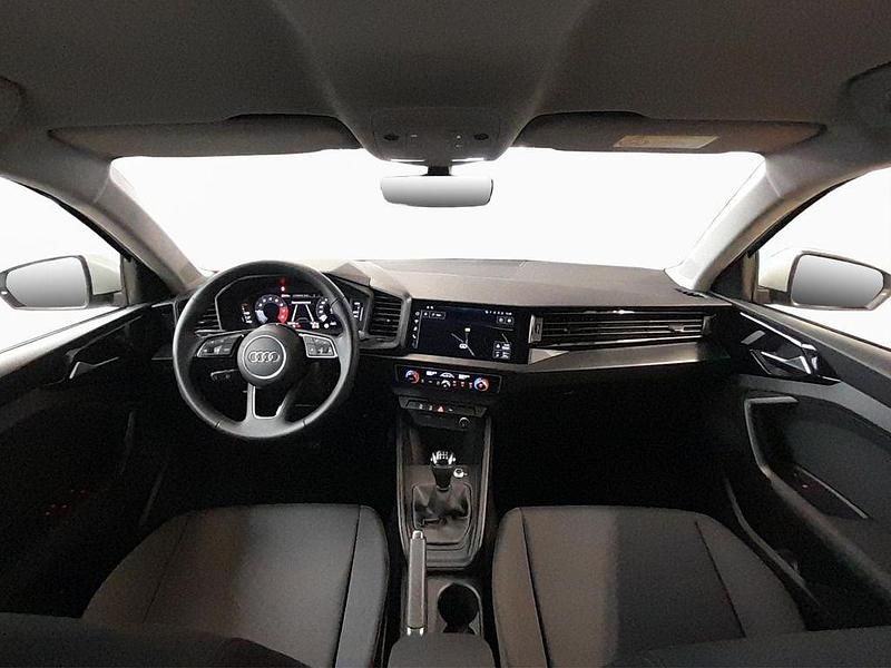 Gebraucht Audi A1 Advanced 116 PS (85 kW) 2025 Grau SUV