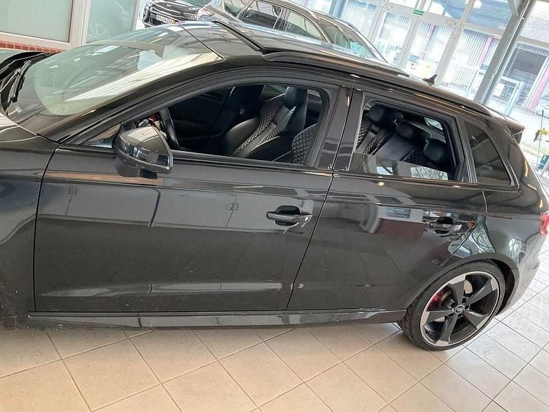 Gebraucht Audi RS3 Sport 367 PS (269 kW) 2016 Mythosschwarz Limousine