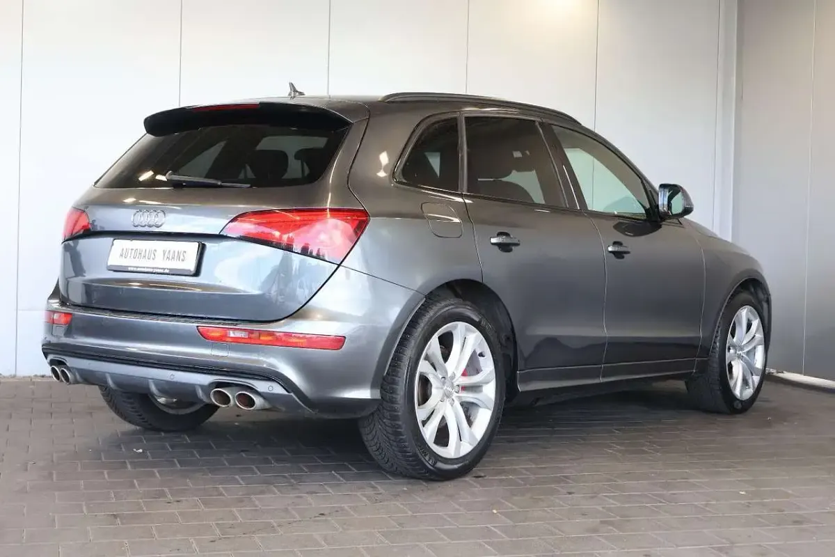 Gebraucht Audi SQ5 Competition 326 PS (239 kW) 2016 Grau SUV