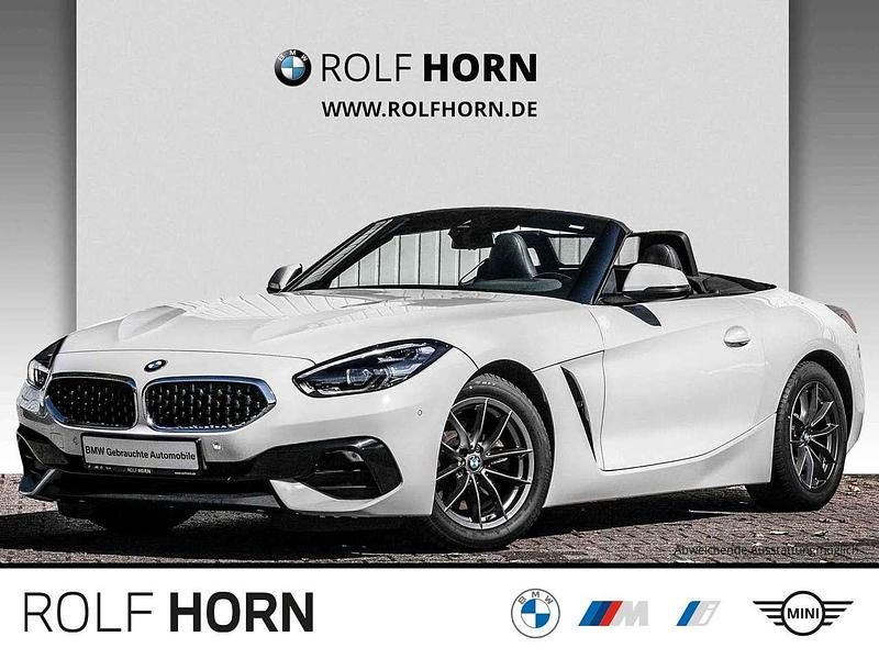 Alpinweiß Gebraucht 2022 BMW Z4 Advantage Cabrio | 30.930 € (Fairer Preis) - Bild 1/4