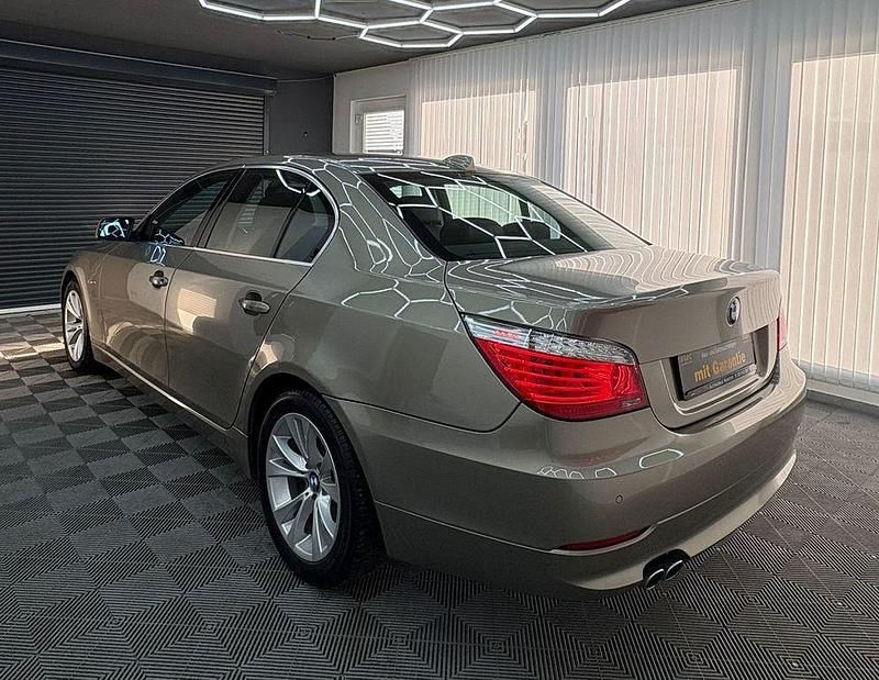 Gebraucht BMW 523 Exclusive 190 PS (139 kW) 2009 Limousine