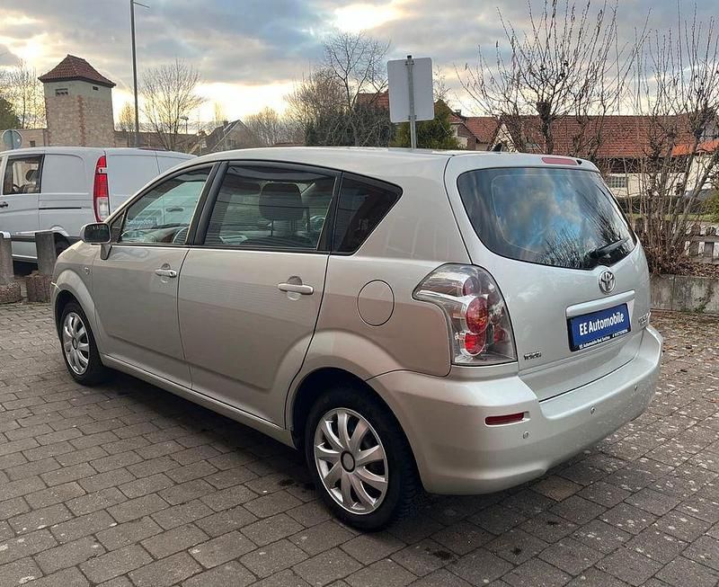 Gebraucht Toyota Corolla Sol 129 PS (94 kW) 2007 Silber Kombi