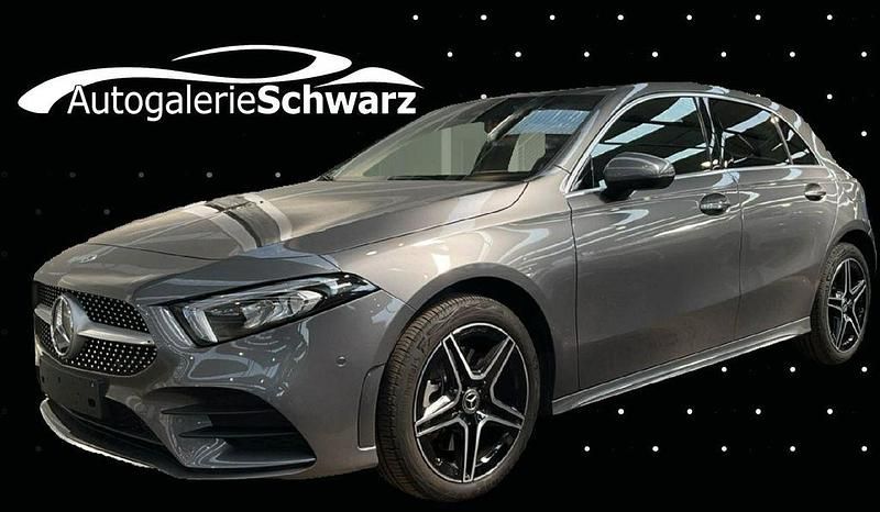 Amg mountaingrau metallic Gebraucht 2022 Mercedes A250 AMG line Limousine | 26.850 € (Superpreis) - Bild 1/3