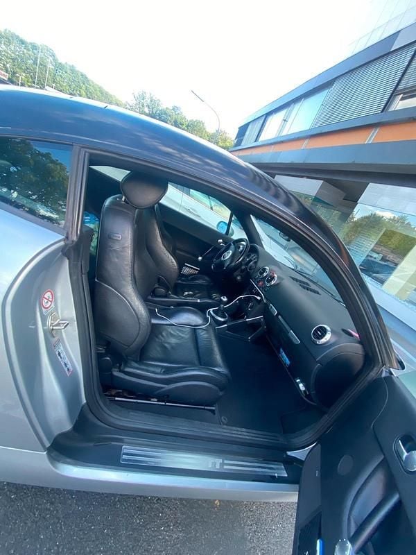 Gebraucht Audi TT 180 PS (132 kW) 1999 Silber Coupé