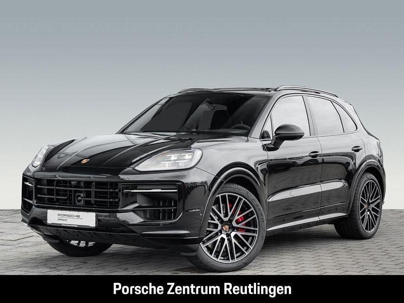 Chromitschwarzmetallic Gebraucht 2025 Porsche Cayenne GTS SUV | 142.950 € - Bild 1/4