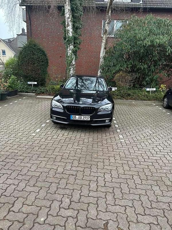 Gebraucht BMW 730 300 PS (220 kW) 2014 Schwarz Limousine