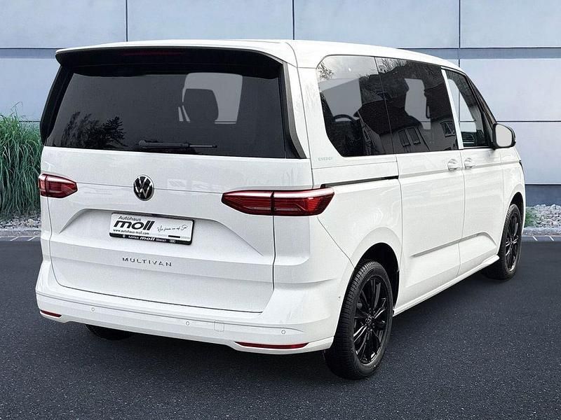 Neu VW Multivan 150 PS (110 kW) 2026 Candyweiß Van / Kleinbus