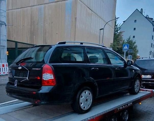 Schwarz Gebraucht 2011 Chevrolet Nubira Kombi | 950 € (Fairer Preis) - Bild 1/4