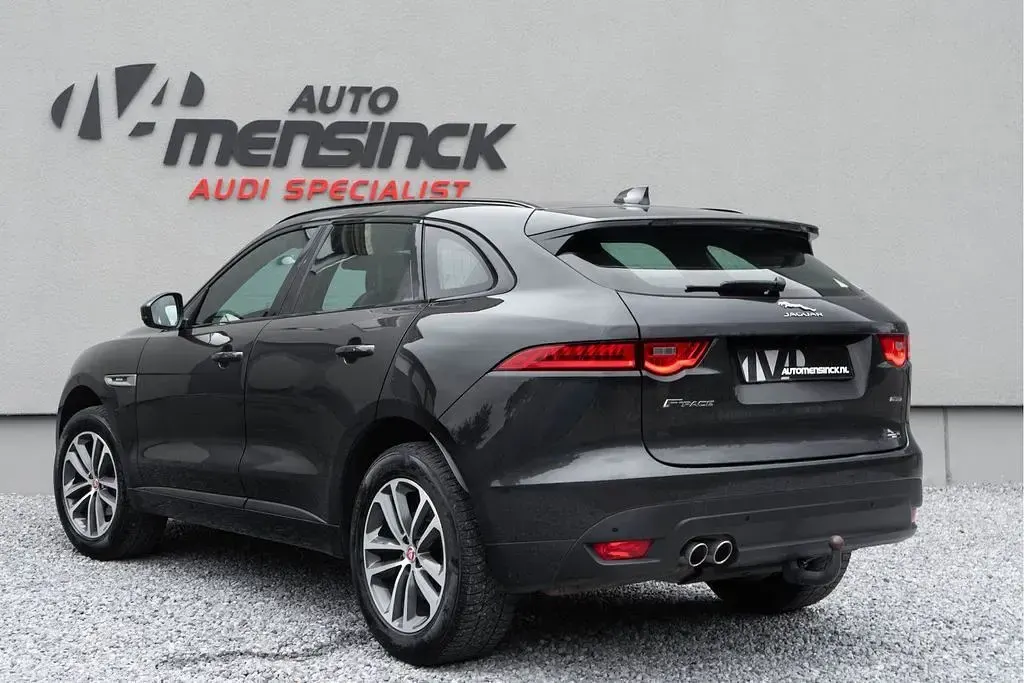 Gebraucht Jaguar F-Pace Portfolio 179 PS (131 kW) 2017 Grau SUV