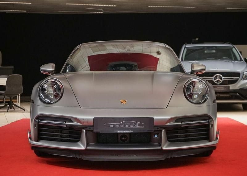 Gtsilber metallic / gtsi (metallic) Gebraucht 2022 Porsche 992 Coupé | 197.992 € (Superpreis) - Bild 1/4