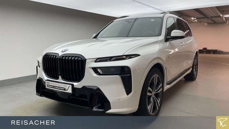 Mineralweiß metallic Gebraucht 2024 BMW X7 M Sport SUV | 92.349 € - Bild 1/4