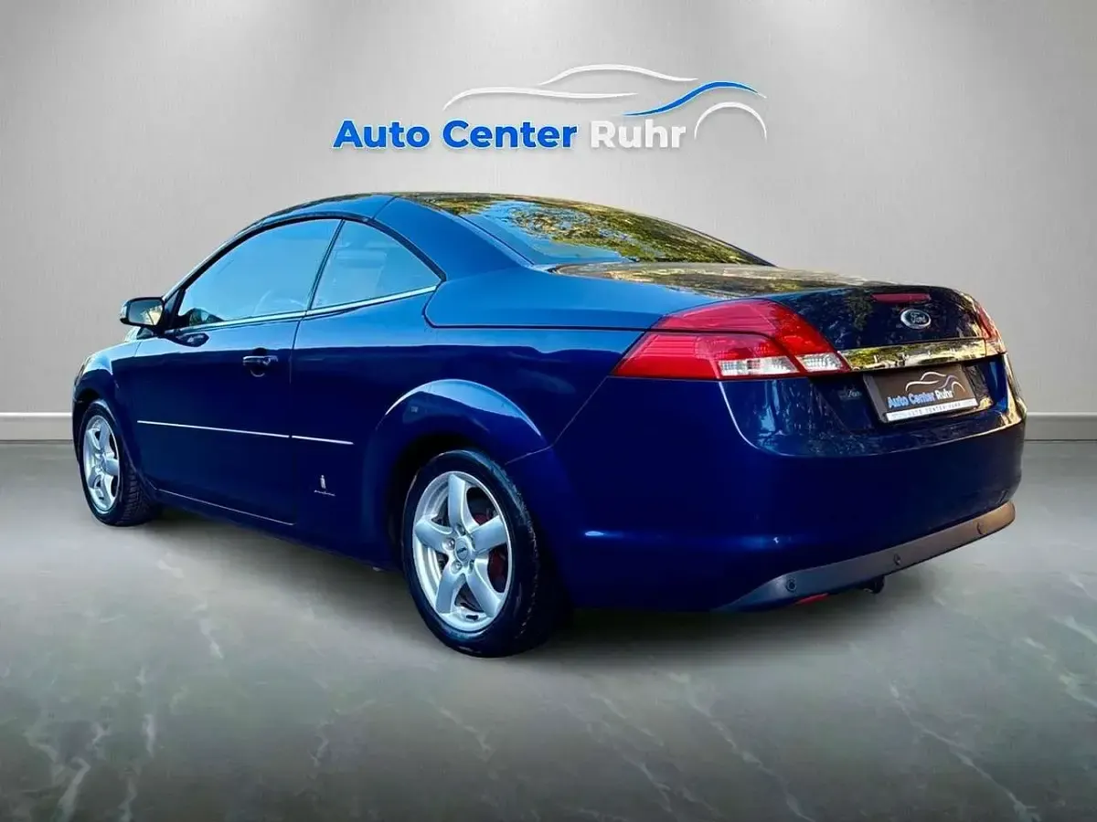 Gebraucht Ford Focus Titanium 145 PS (106 kW) 2009 Blau Cabrio